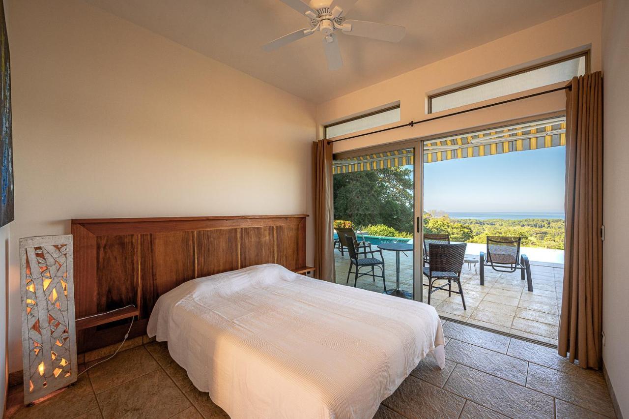 Playa Bejuco  Casa Laureles Bed & Breakfast エクステリア 写真