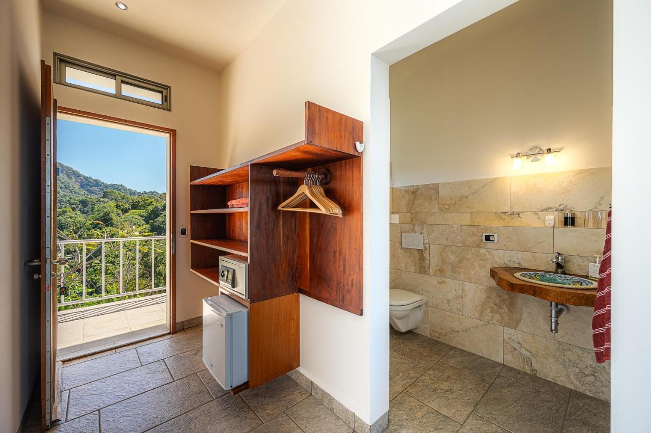 Playa Bejuco  Casa Laureles Bed & Breakfast エクステリア 写真