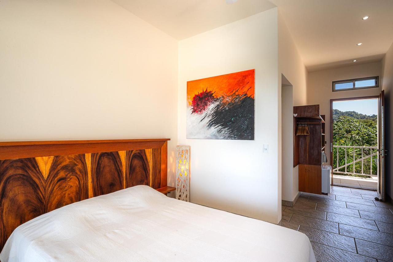 Playa Bejuco  Casa Laureles Bed & Breakfast エクステリア 写真