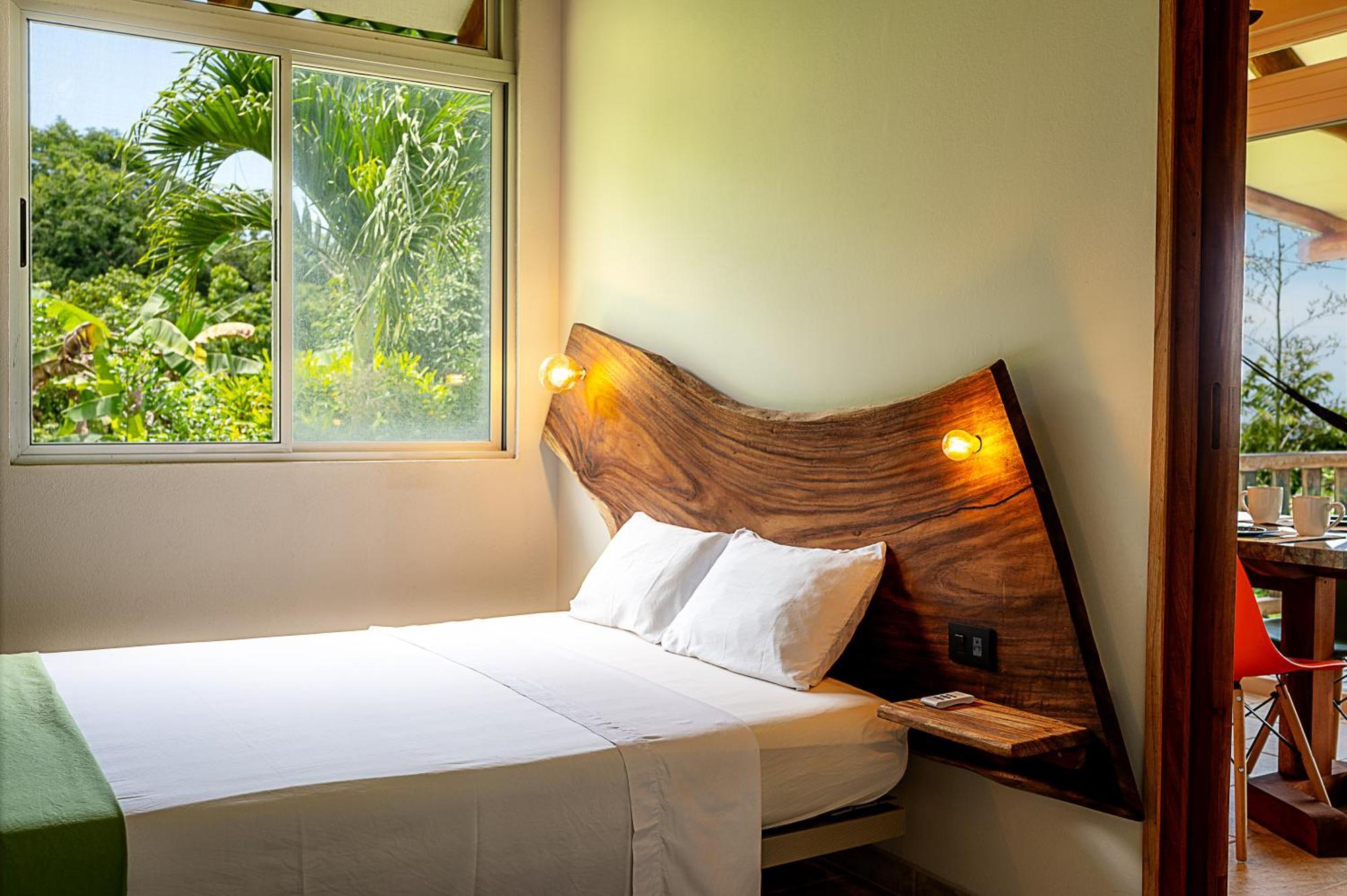 Playa Bejuco  Casa Laureles Bed & Breakfast エクステリア 写真