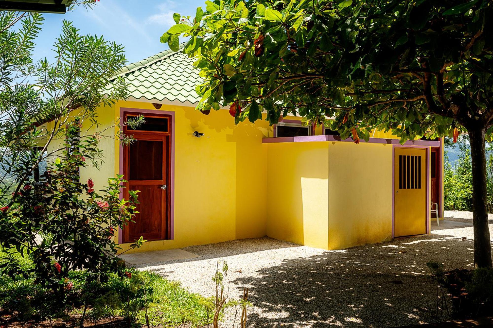 Playa Bejuco  Casa Laureles Bed & Breakfast エクステリア 写真